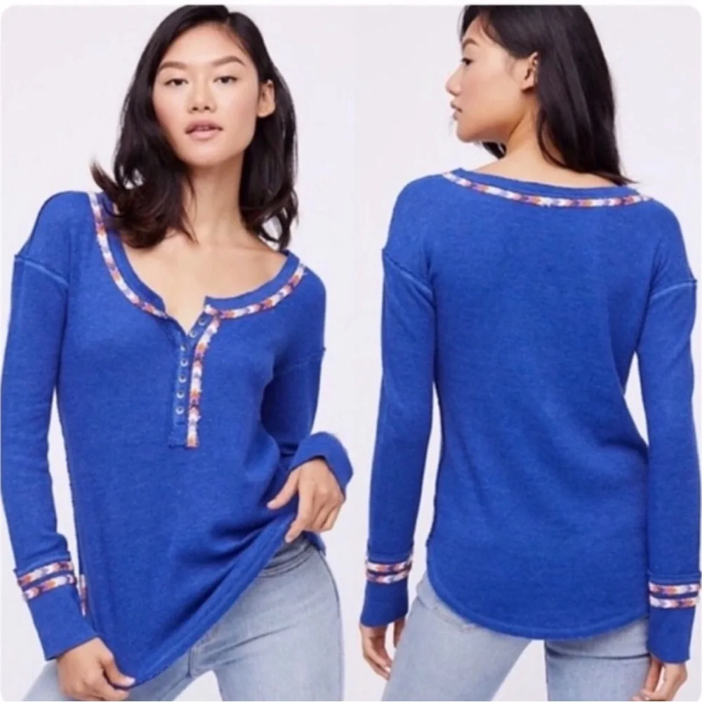 We The Free Free People Blue Thermal Rainbow Trim Long Sleeve Henley Top small - Picture 3 of 10